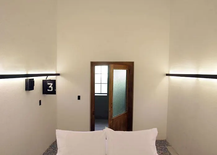 Hostal Downtown Beds