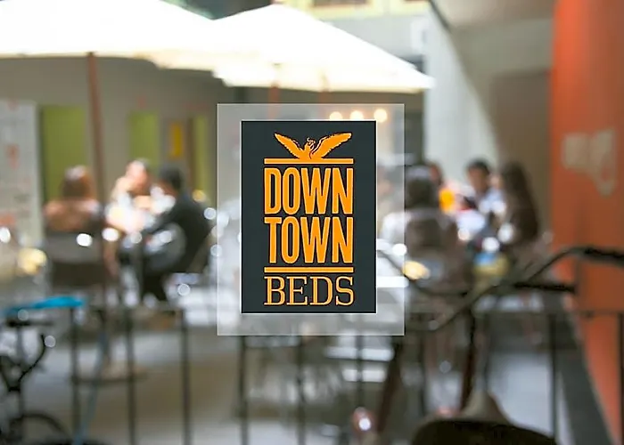 Hostel Downtown Beds *