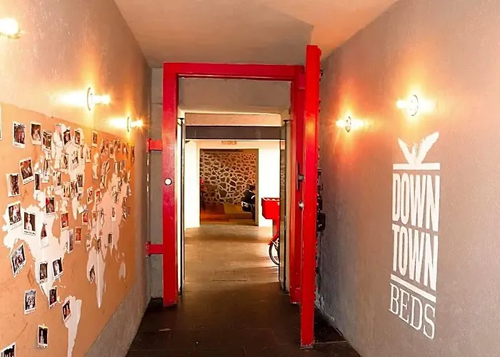 Hostel Downtown Beds *