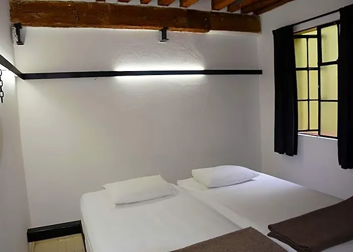 Downtown Beds Hostel Mexico City