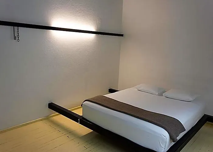 Hostel Downtown Beds *